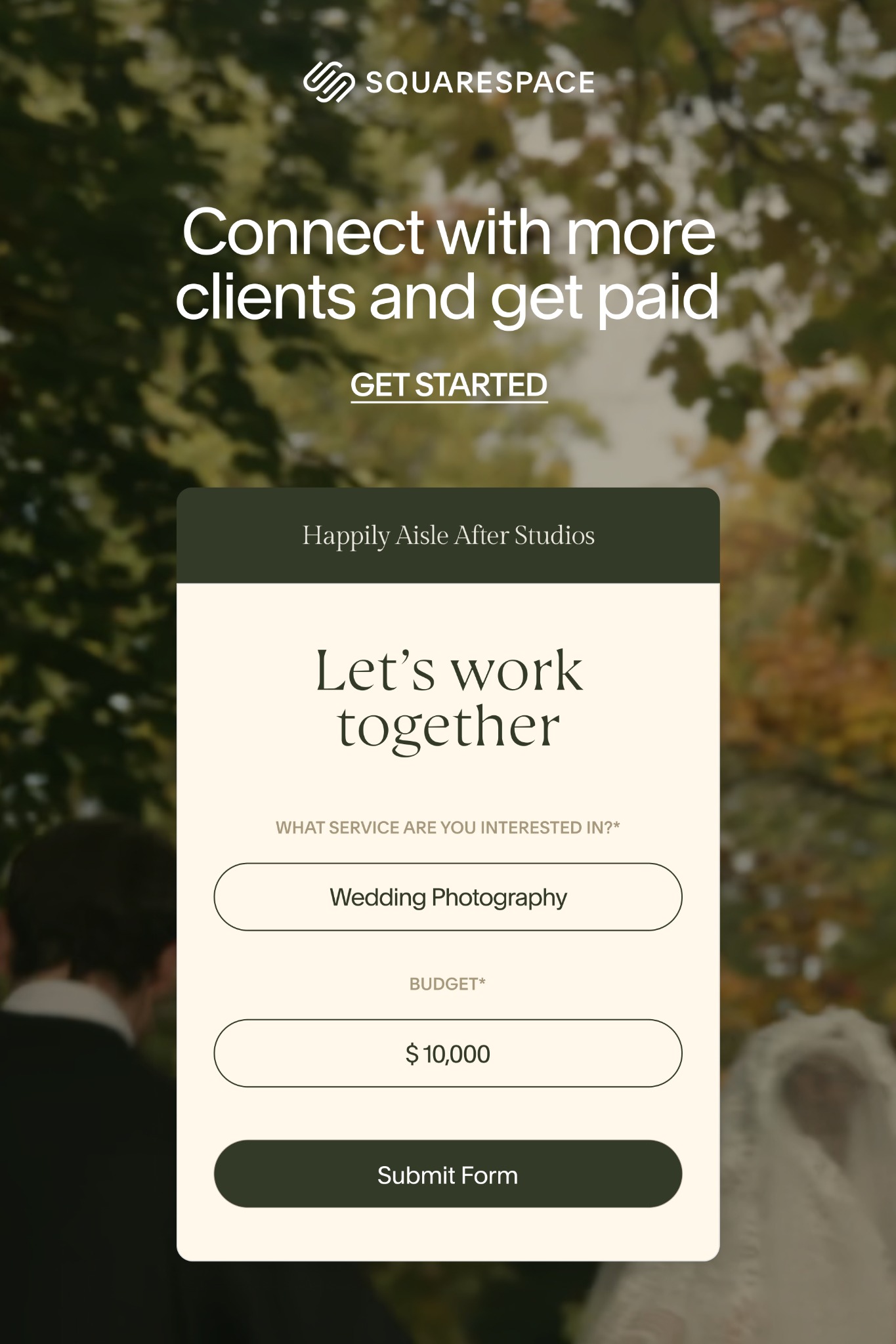 Squarespace — centered hero